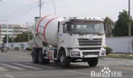 搅拌车视频,高效搅拌，筑梦未来
